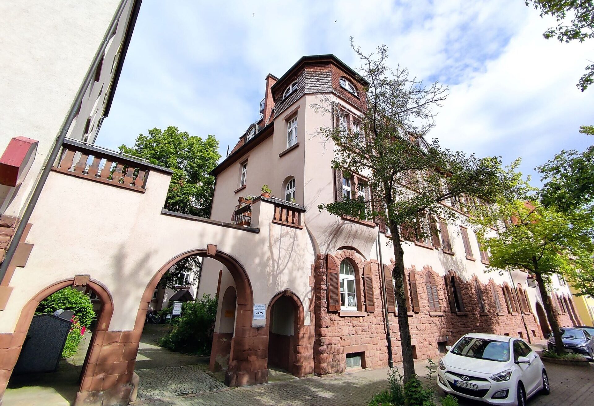 Bauverein Breisgau aus Freiburg feiert Jubiläum