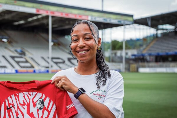 Nicole Ojukwu vom SC Freiburg