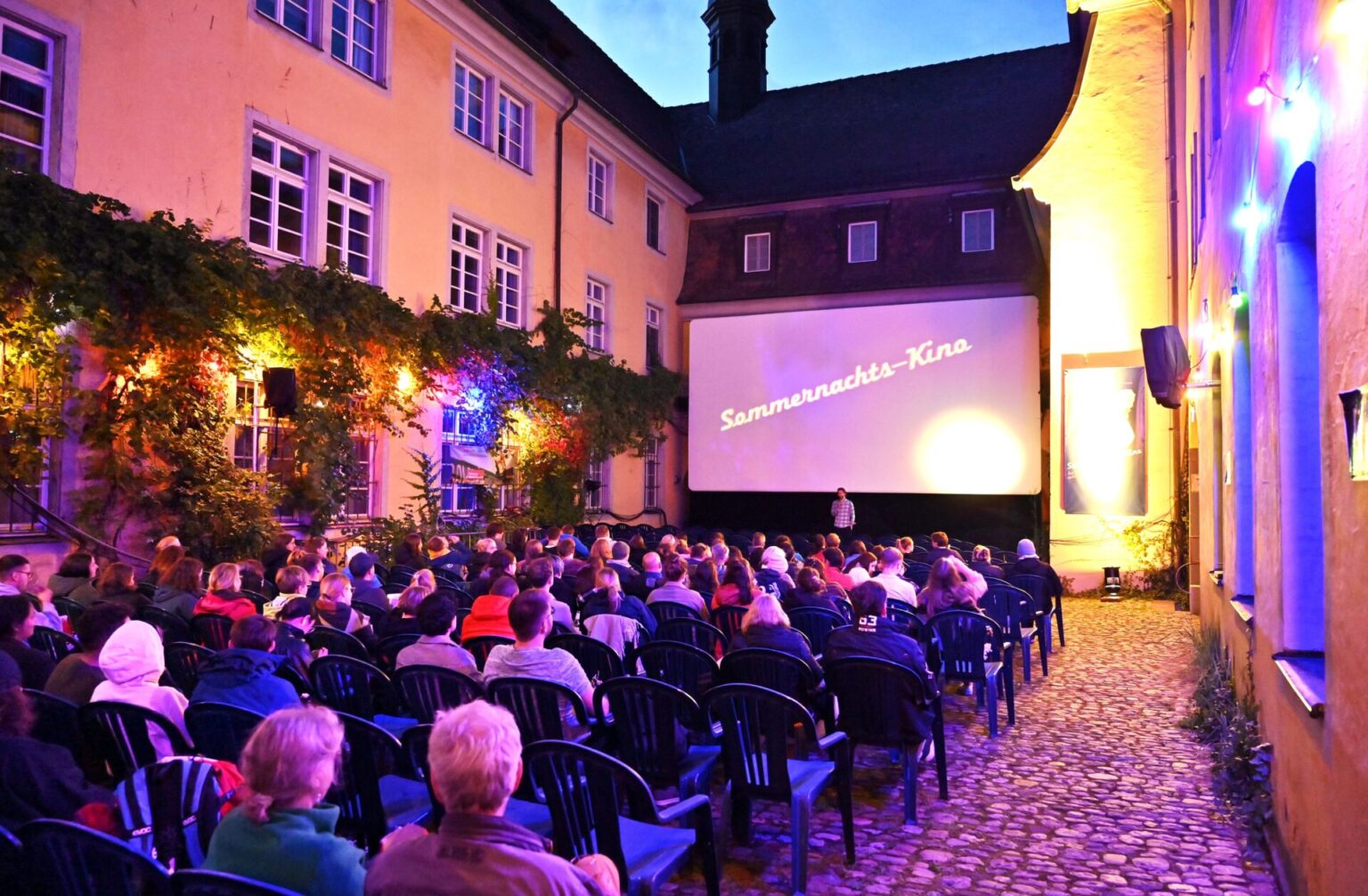 Wunderschne Sommernachtskino Mnster 2023 Bildernull