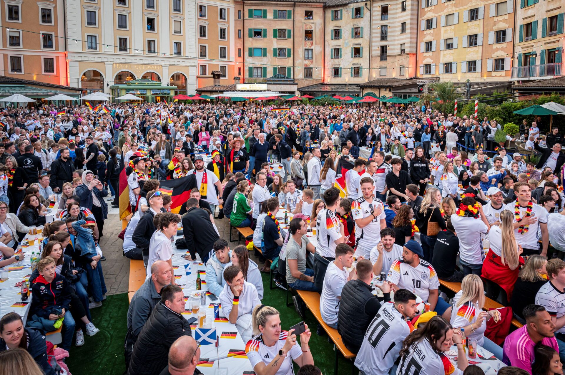 Public Viewing im Europa-Park