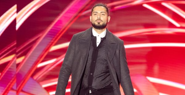 In maßgeschneiderten Looks aus der aktuellen Karl Lagerfeld-Kollektion geht es für die Male-Models auf den Topmodel-Laufsteg. Auch für Nawin aus Freiburg. Foto: Pro Sieben/Nadine Rupp