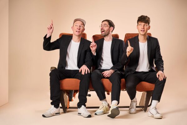 "Deine Freunde" treten im Freiburger Konzerthaus auf - mit musikalischer Unterstützung. Foto: Michi Schnuck