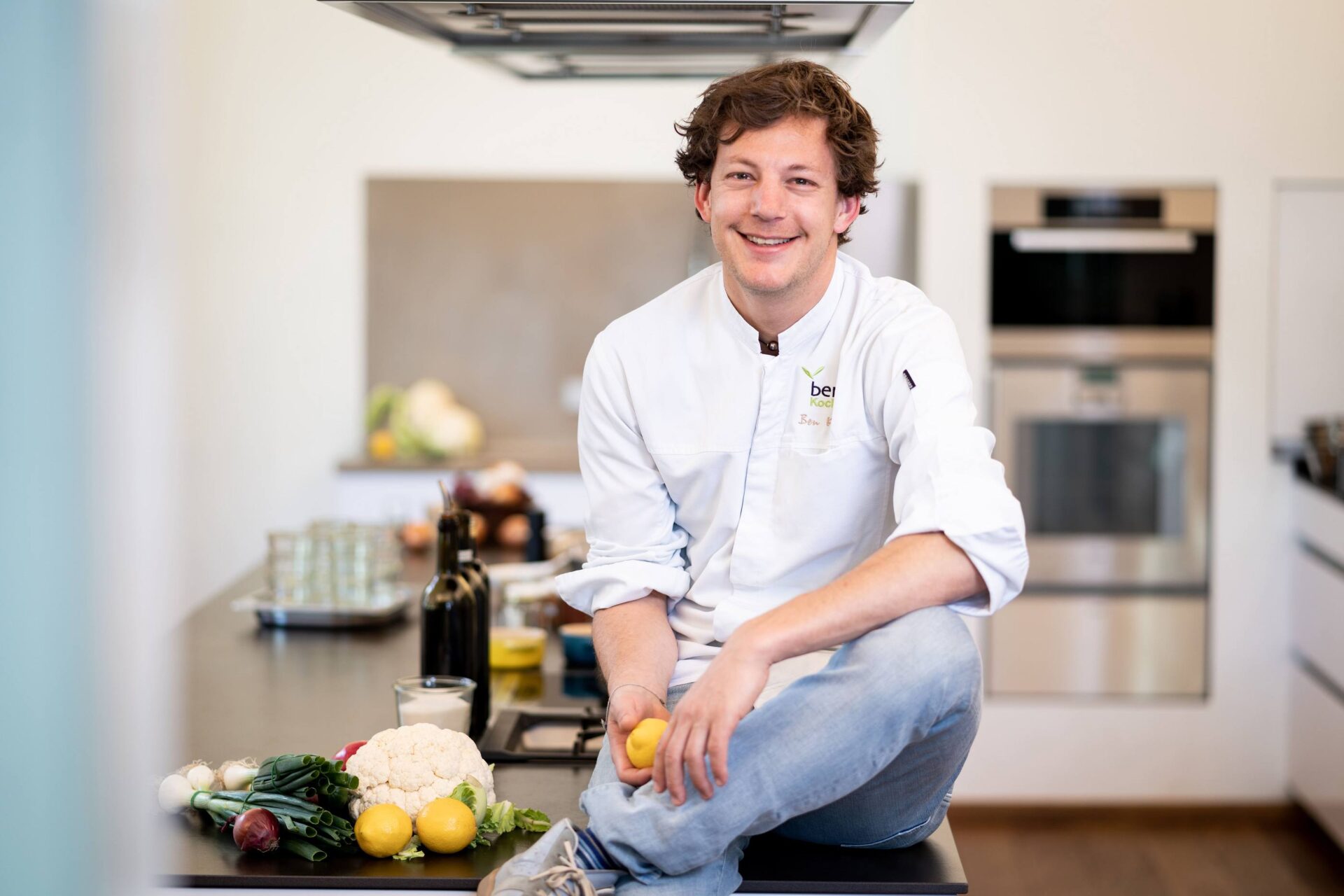 Beim Marktfest gibt es vor dem Historischen Kaufhaus ein Show-Kochen mit dem bekannten Freiburger Koch Ben Kindler.