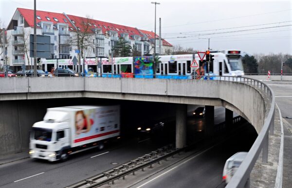 Paduaallee-Brücke