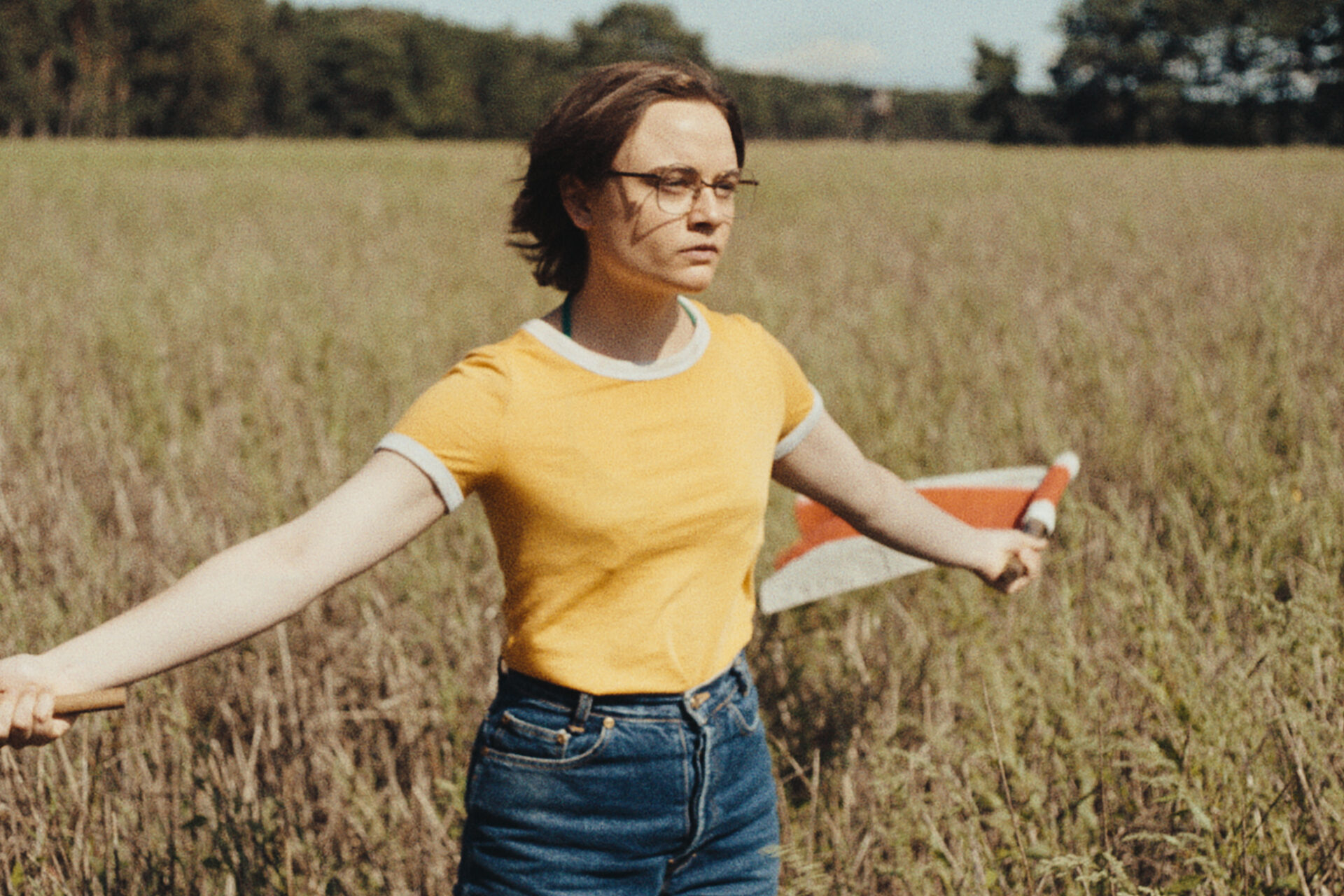 Angelika (Lena Urzendowsky) schwankt zwischen Todessehnsucht und dem Wunsch zu leben.
