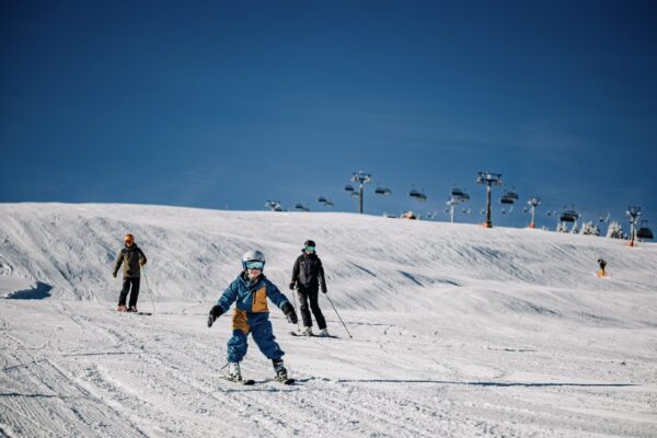 Auf dem Feldberg darf noch Ski gefahren werden.