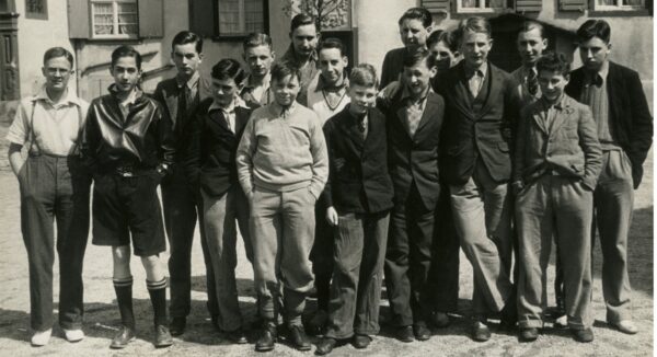Einige der Mitglieder der englischen Schülergruppe von 1936. Foto: Stadtarchiv Freiburg M 75-1 K. 1