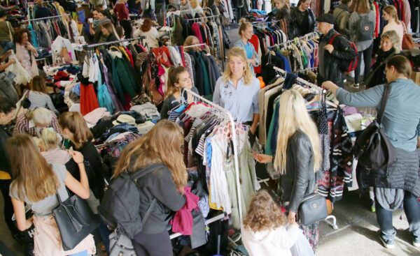 Beim Mädelsflohmarkt gibt es wieder viel zu entdecken. Foto: Fetzer Veranstaltungs-GmbH