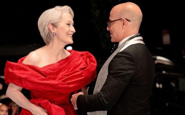 Am Ende ihrer glanzvollen Karriere muss Miranda Priestly (Meryl Streep) das Runway-Magazin vor dem Untergang bewahren. Foto: Disney