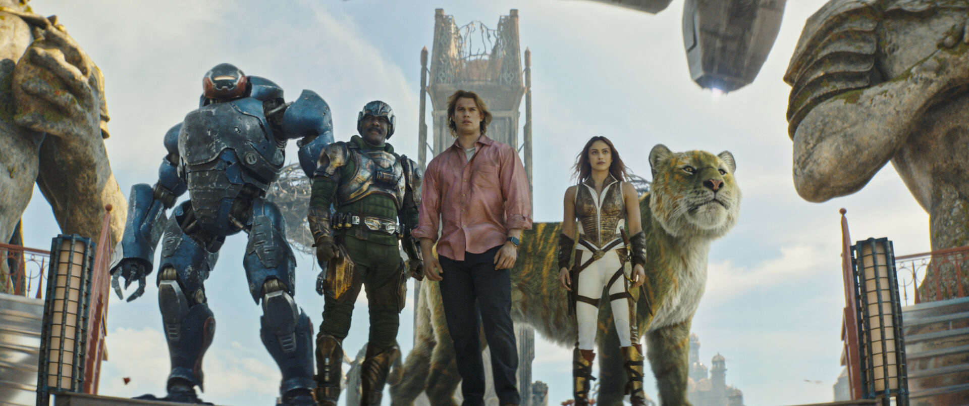 Ram Man (Jon Xue Zhang (v.l.), Man-At-Arms (Idris Elba), Adam (Nicholas Galitzine), Teela (Camila Mendes) und Cringer müssen sich gemeinsam einem übermächtigen Gegner stellen.