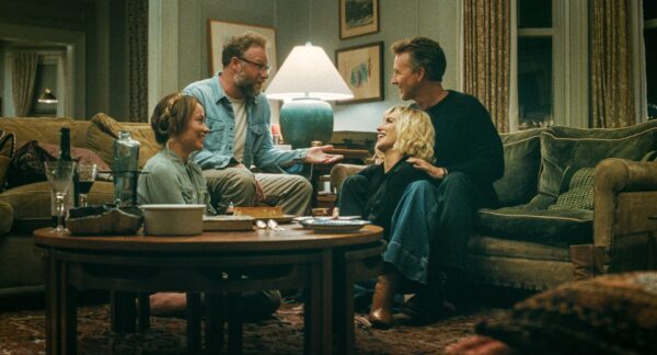 Angela (Olivia Wilde, v.l.), Joe (Seth Rogen), Pina (Penélope Cruz) und Hawk (Edward Norton) erleben einen Abend voller Peinlichkeiten, Entgleisungen und den Abgründen langjähriger Beziehungen.