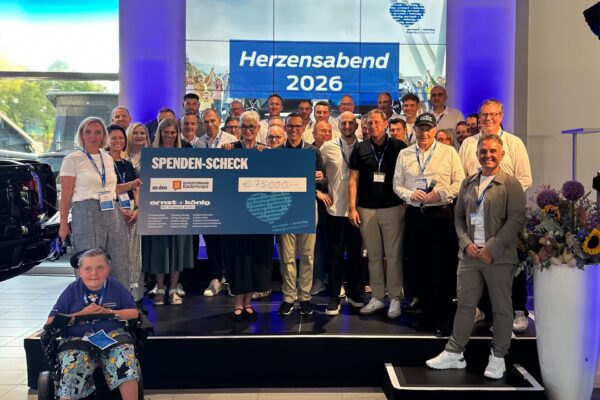 Spendenübergabe Herzensabend